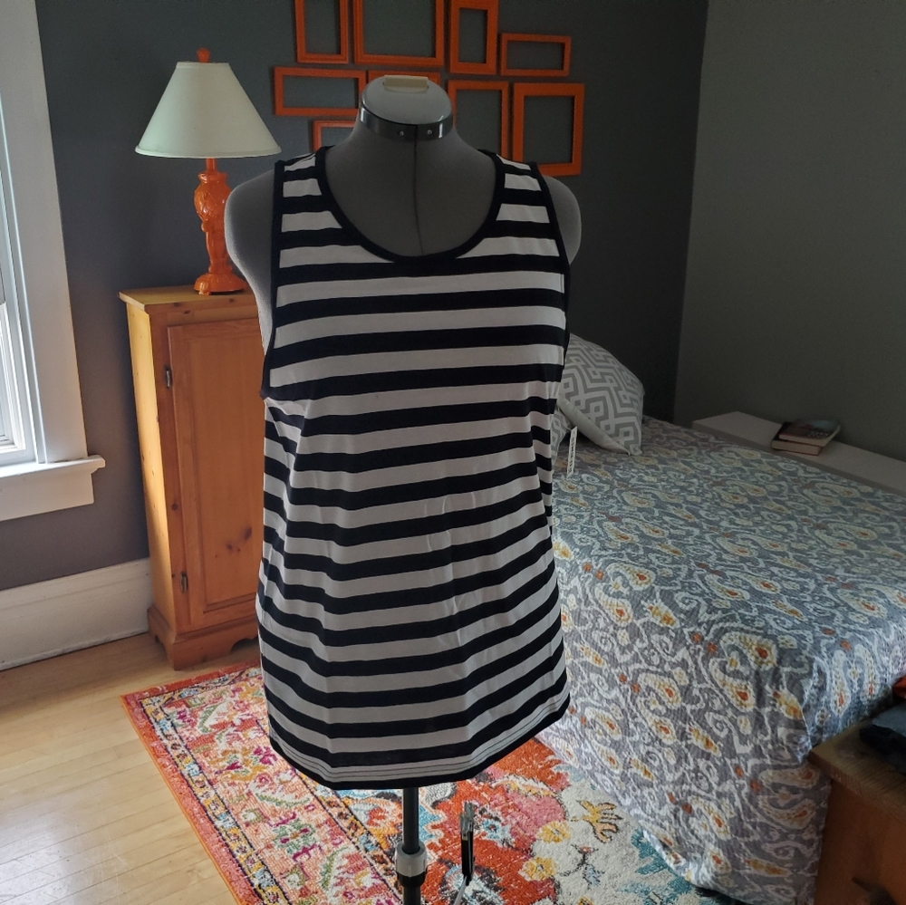 Mens M black white tank hipster BNWT